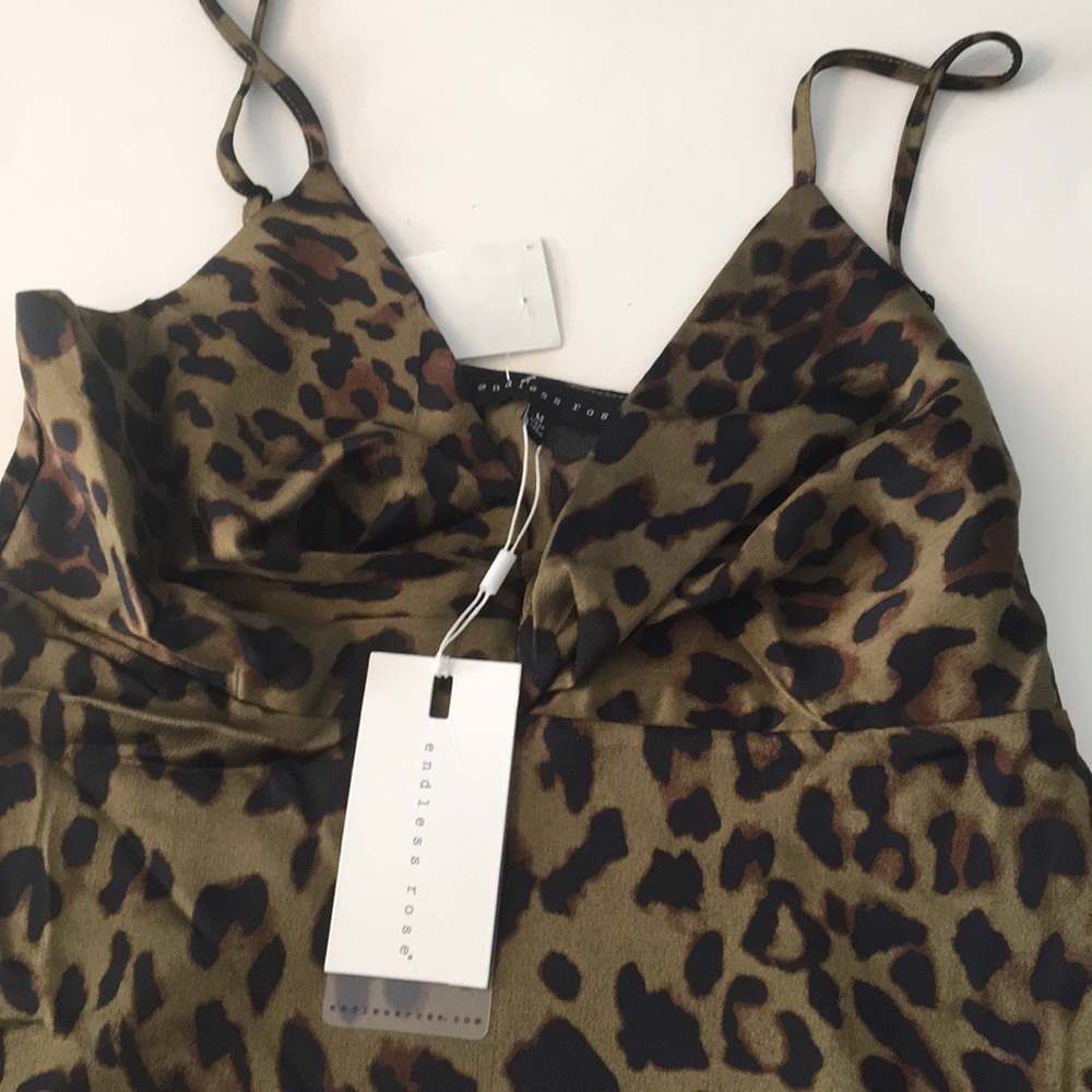 ENDLESS ROSE Animal Print TOP Size M - Picture 5 of 12